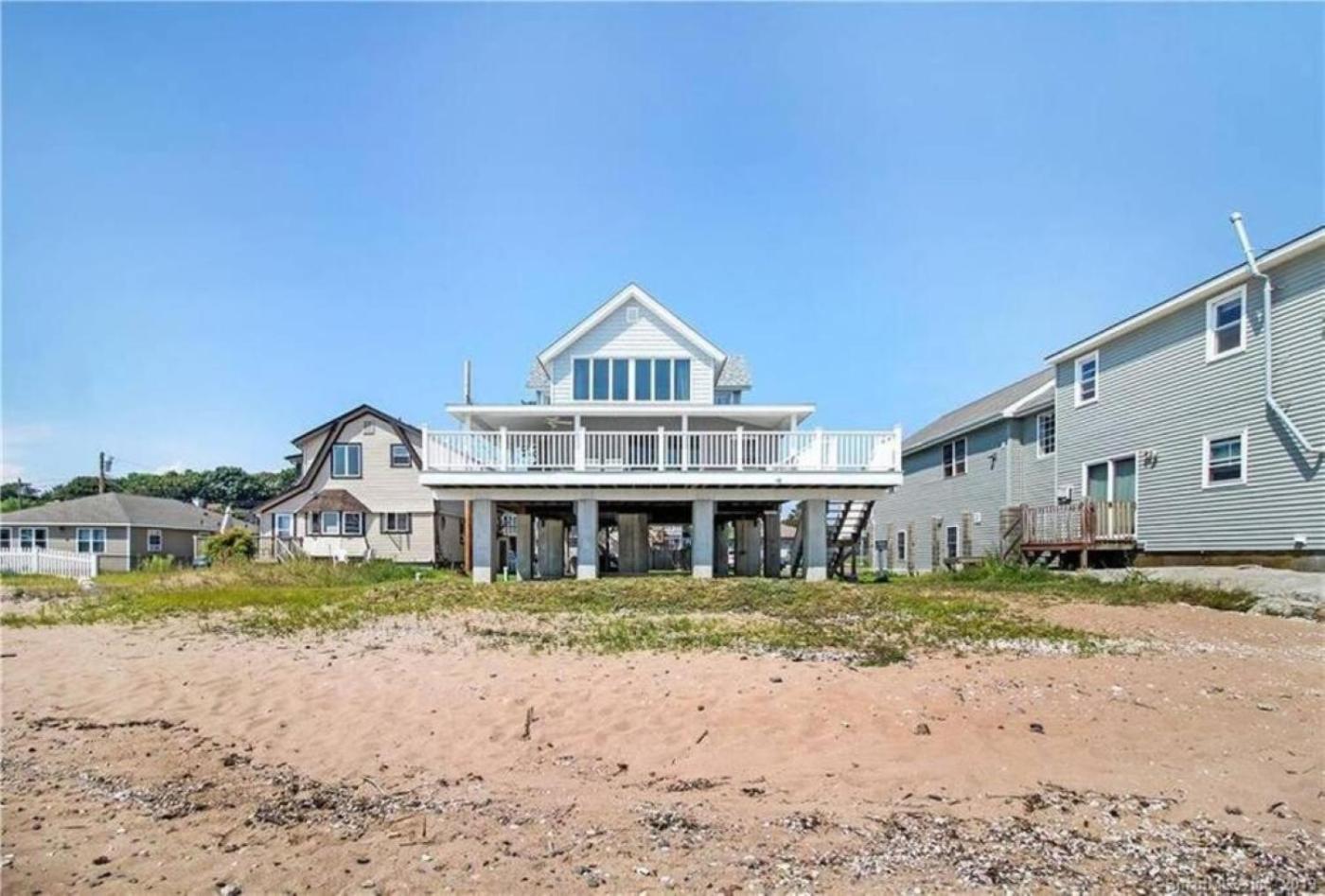 Cozy Beach - Direct Waterfront! East Haven Eksteriør billede